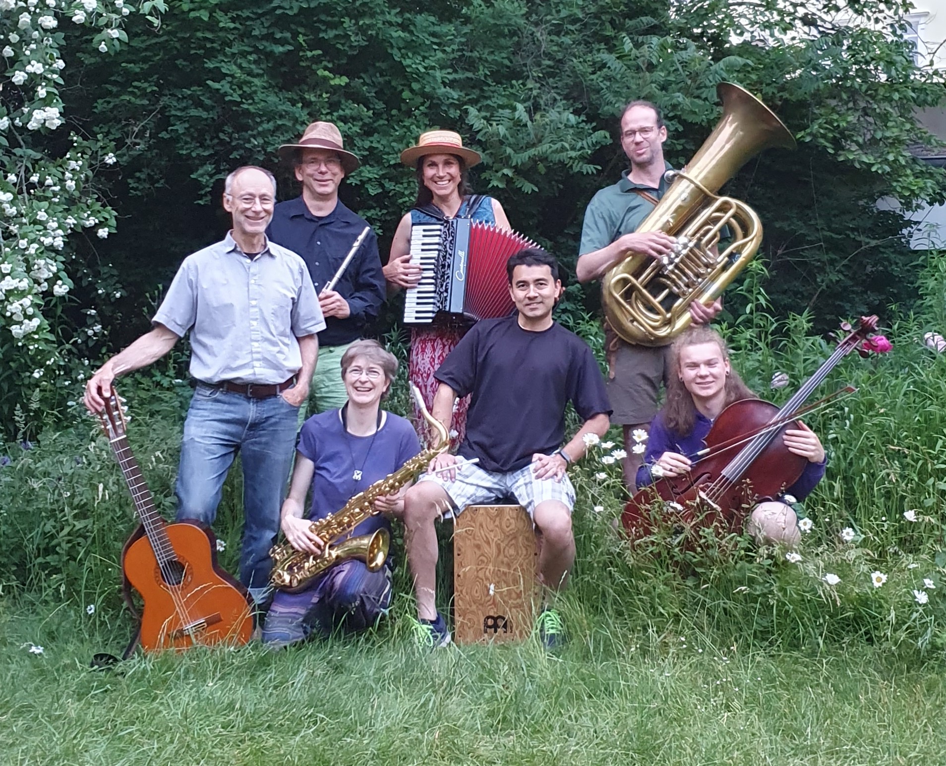 Volkstanz mit der Folkband "Klangschnitz"
